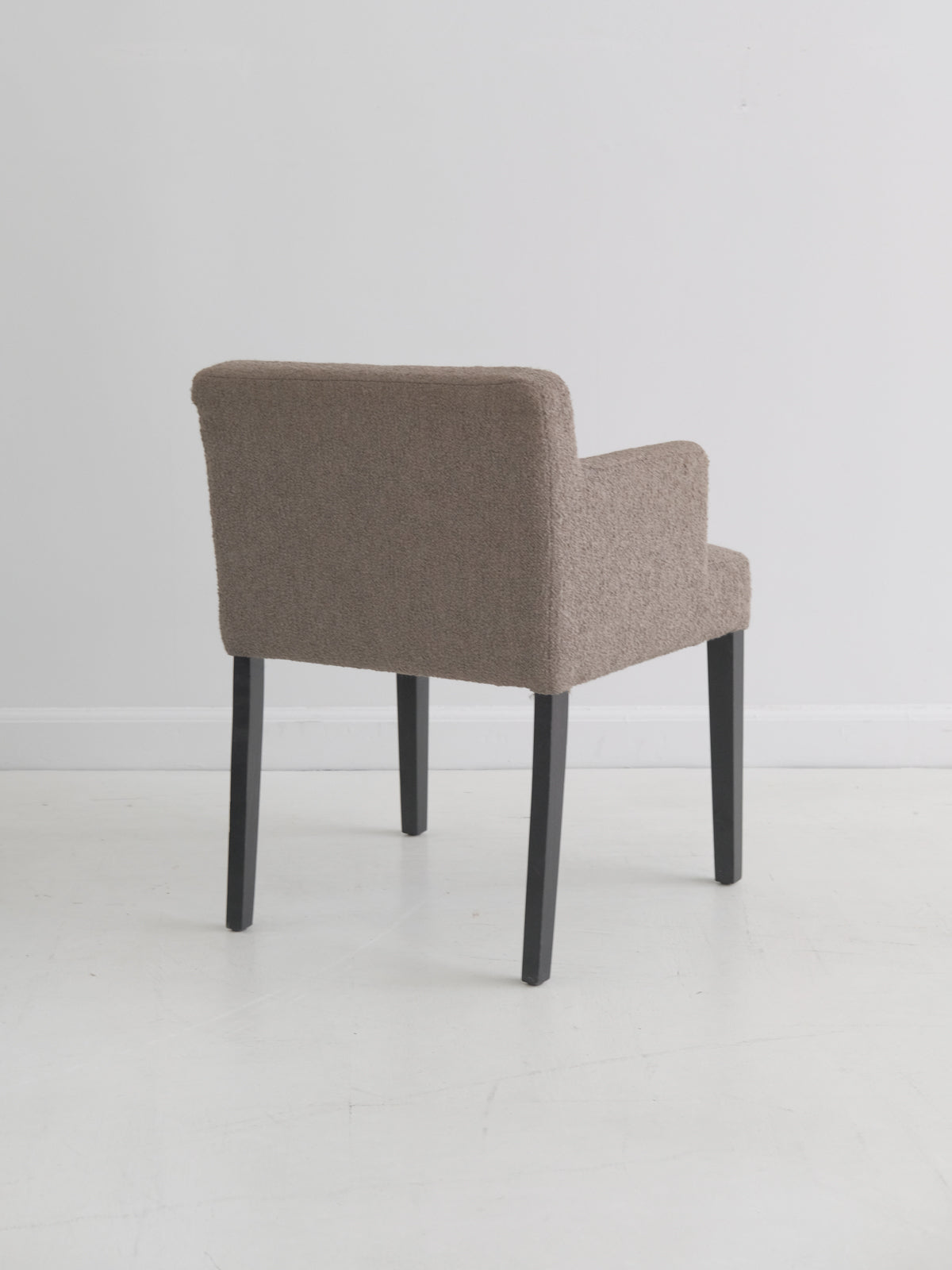 Sella Dining Chair