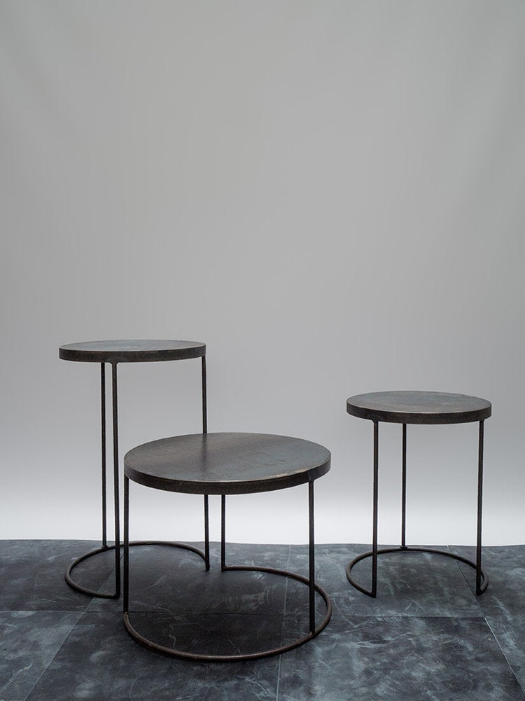 String Series Round Side Table