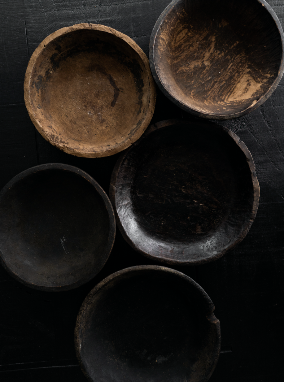 Sumba antique triabl wood plates as sold at Rue Verte